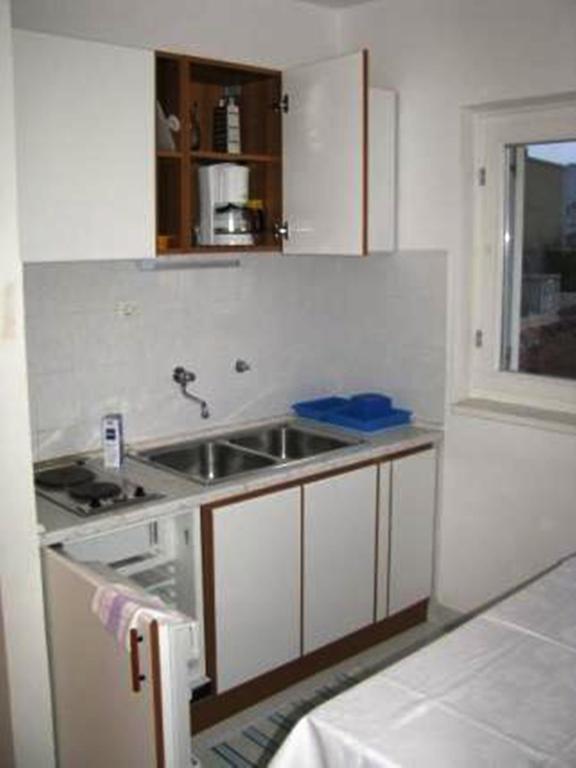 Ljiljana Apartment オクルグ・ゴルニ 部屋 写真