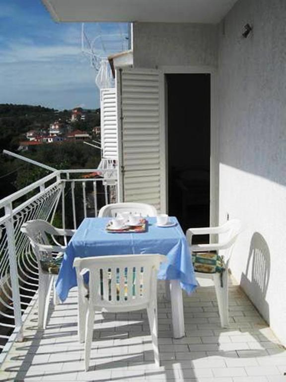 Ljiljana Apartment オクルグ・ゴルニ 部屋 写真